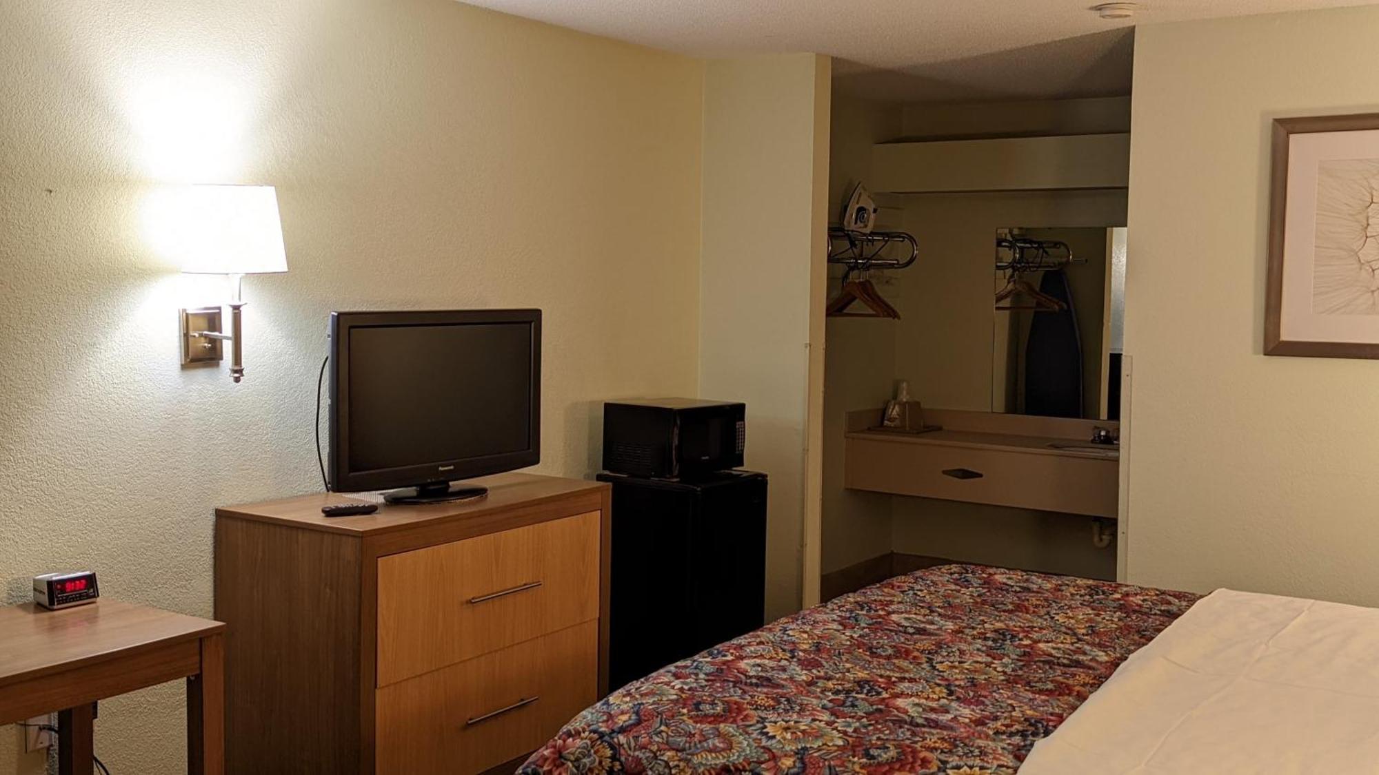 Budget Host Inn 핸더슨 외부 사진