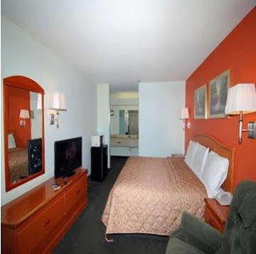 Budget Host Inn 핸더슨 외부 사진